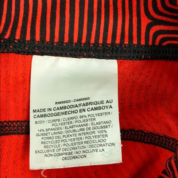 Nike DRI-FIT Yoga Running Crop Pants - Picture 7 of 7